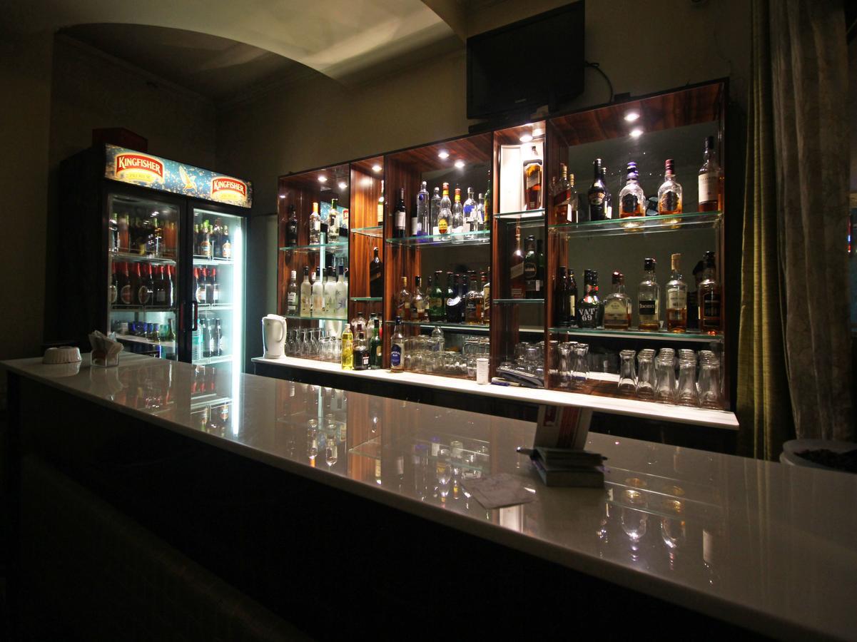 Oyo 8132 Hotel Kukreja Дехрадун Экстерьер фото