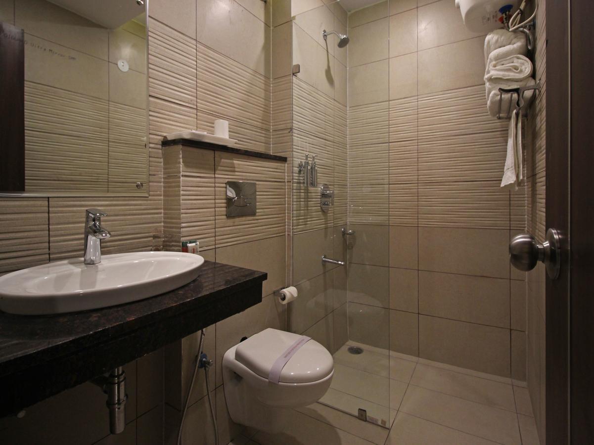 Oyo 8132 Hotel Kukreja Дехрадун Экстерьер фото